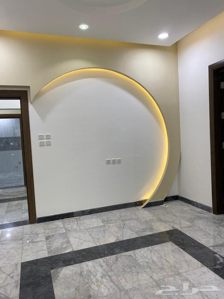 3 bedroom apartment in At Tahliyah, Eastern Province 2
