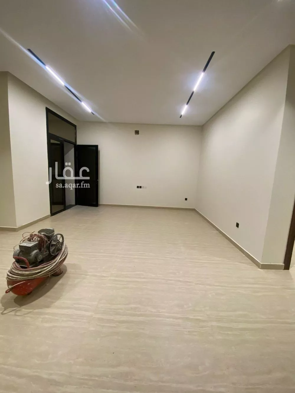 4 bedroom villa in Al Zahrah 4