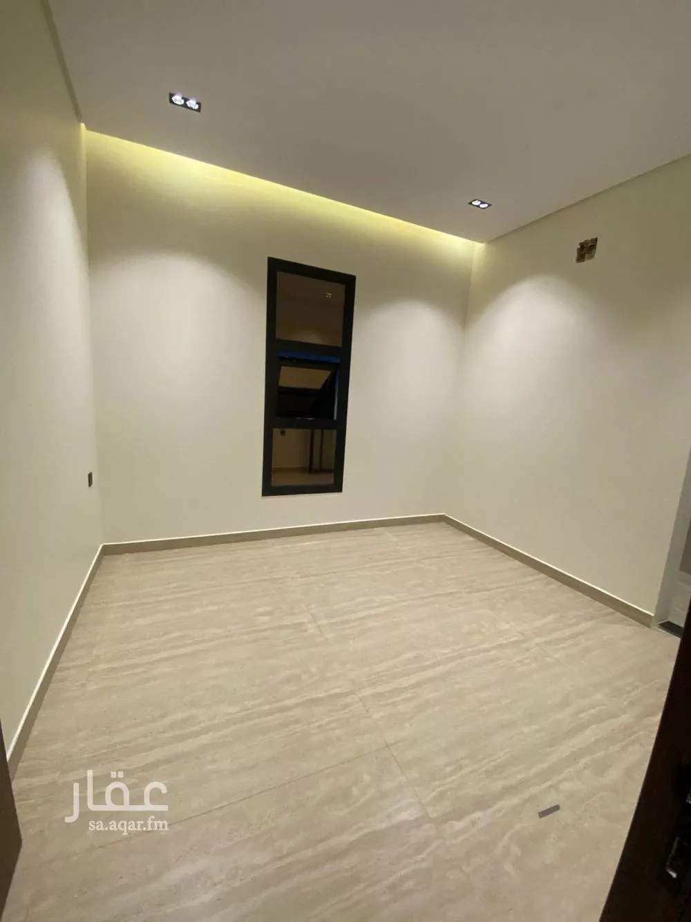 4 bedroom villa in Al Zahrah 7