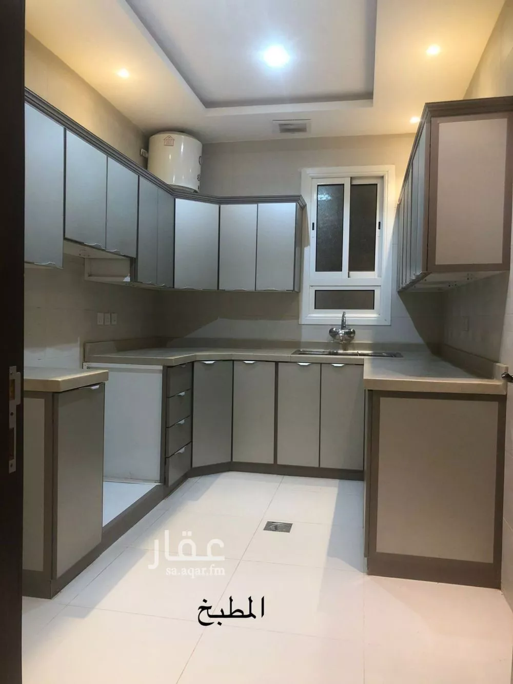 دور 2 غرف في العارض 8