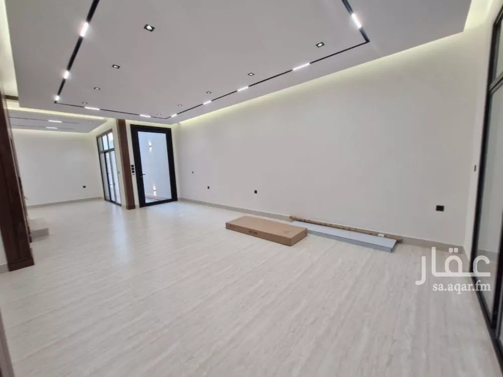 6 bedroom villa in Al Narjis 13