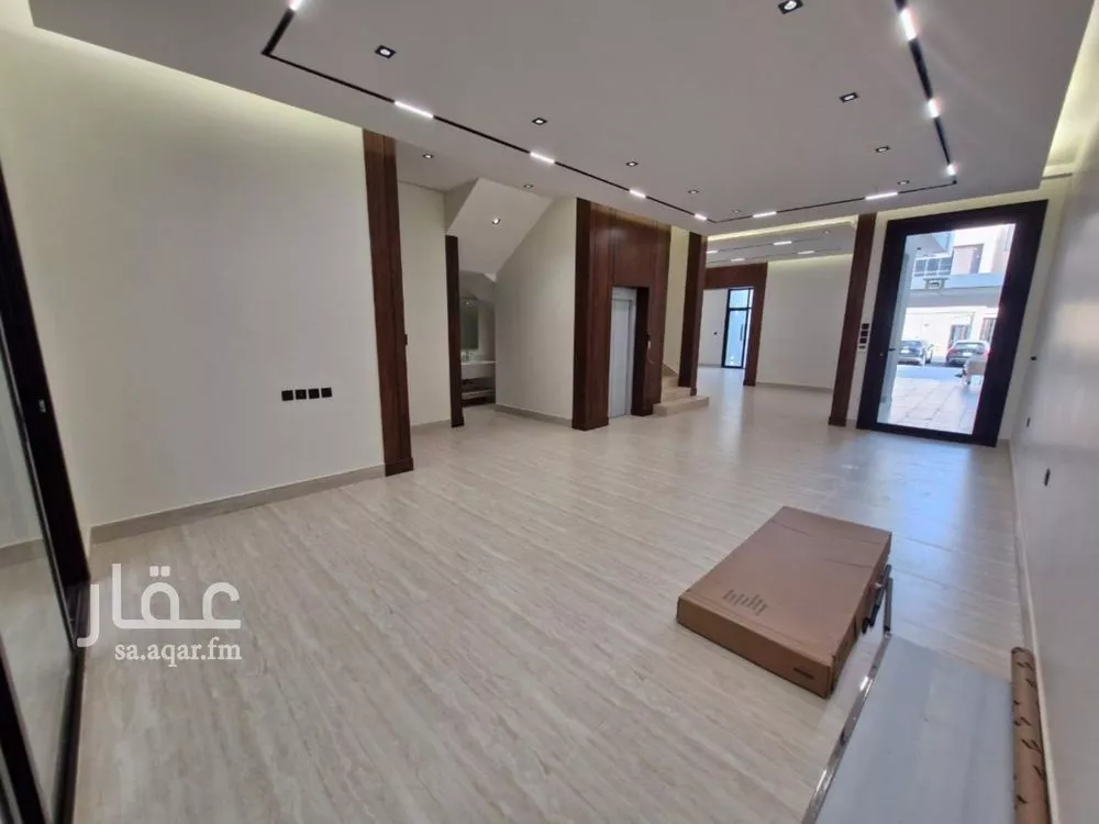 6 bedroom villa in Al Narjis 19