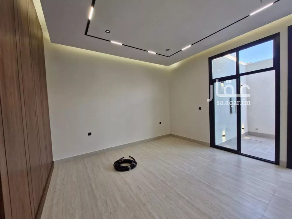 6 bedroom villa in Al Narjis 6