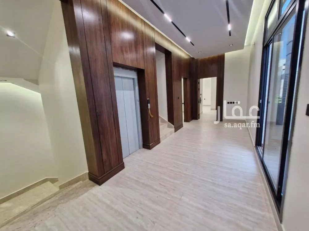 6 bedroom villa in Al Narjis 10