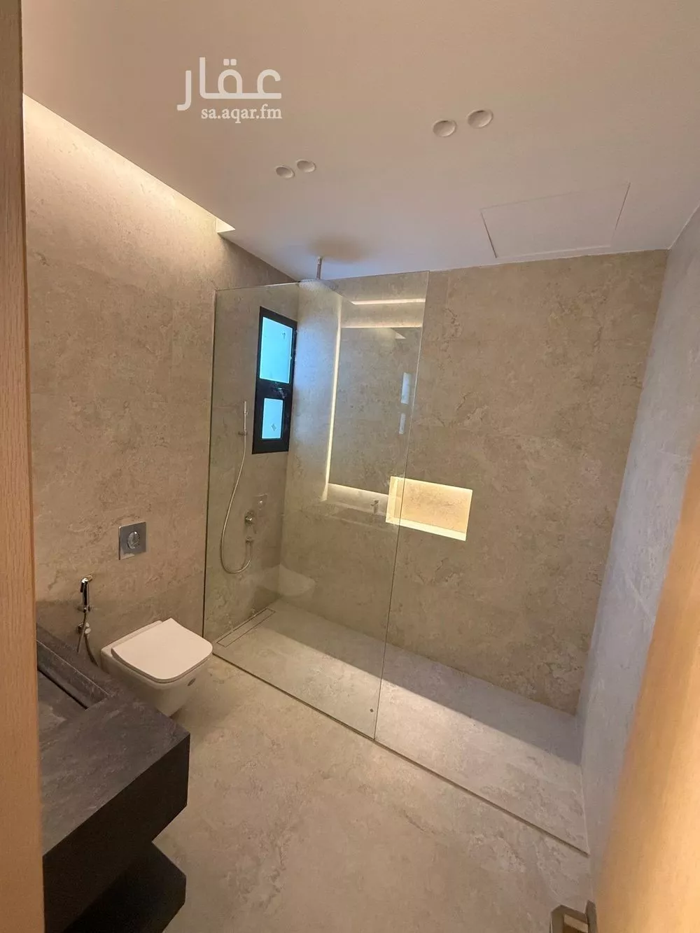 5 bedroom villa in Salah Ad Din 5