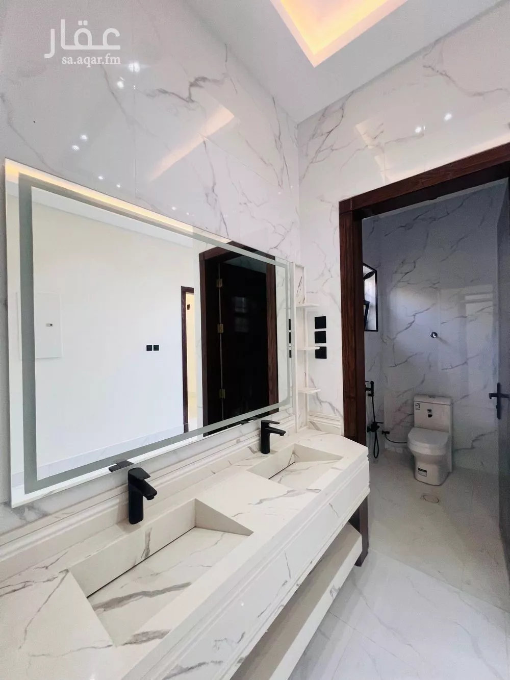 10 bedroom villa in Al Aziziyah 3