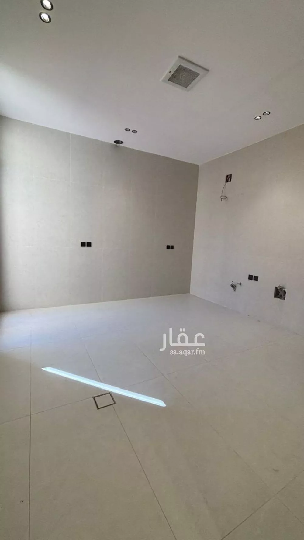 4 bedroom villa in Al Rimal 18
