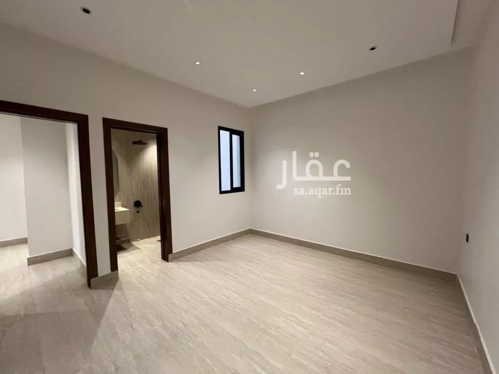 5 bedroom villa in Okaz 5