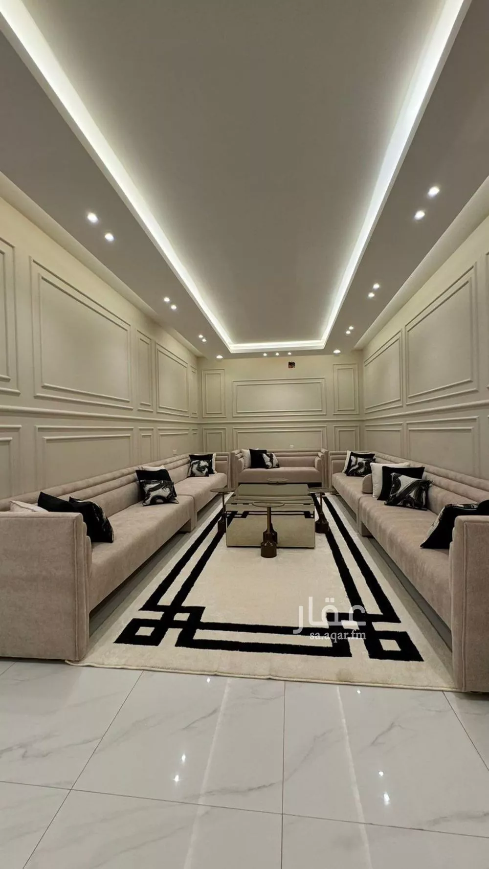 6 bedroom villa in Dhahrat Namar 6