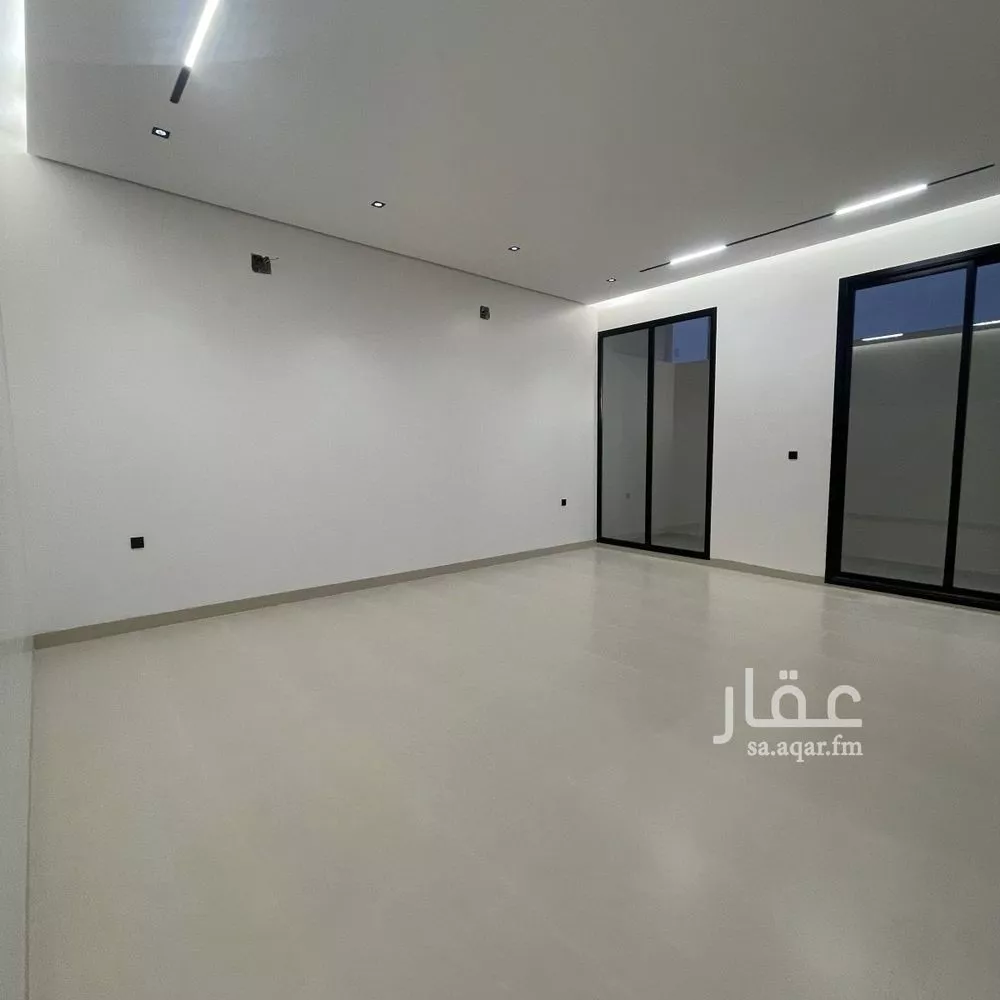 فيلا 7 غرف في الرمال 4