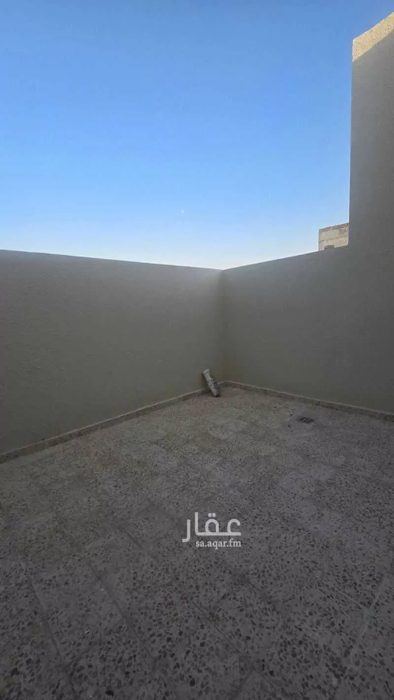 فيلا 5 غرف في العريجاء الغربية 14