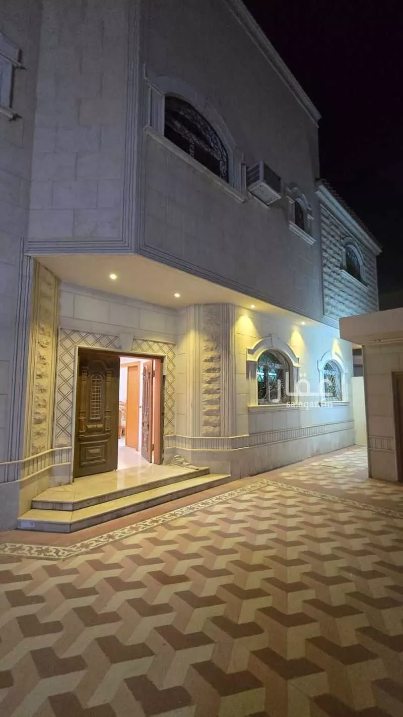 19 bedroom villa in Dhahrat Al Badiah 15