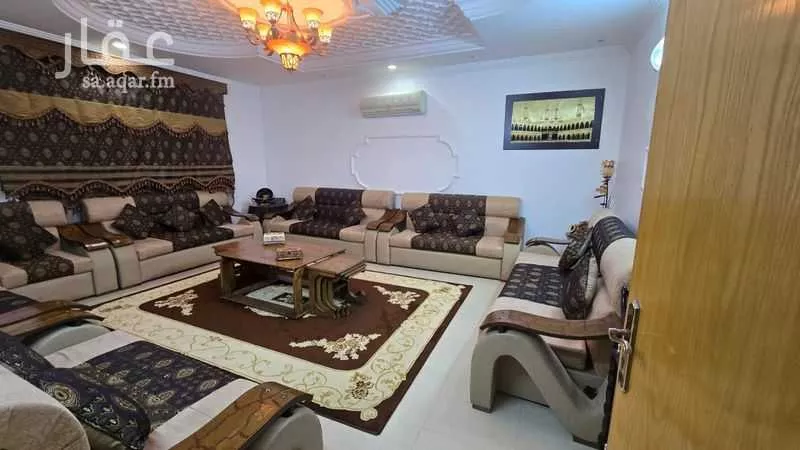 19 bedroom villa in Dhahrat Al Badiah 6