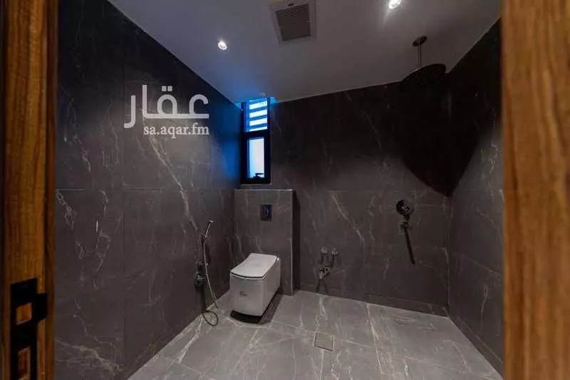 6 bedroom villa in Al Yasmin 38