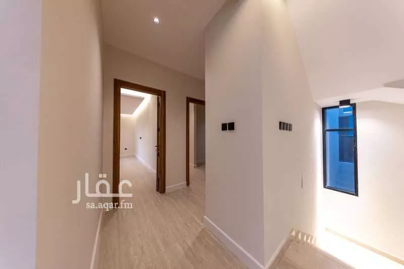 6 bedroom villa in Al Yasmin 43