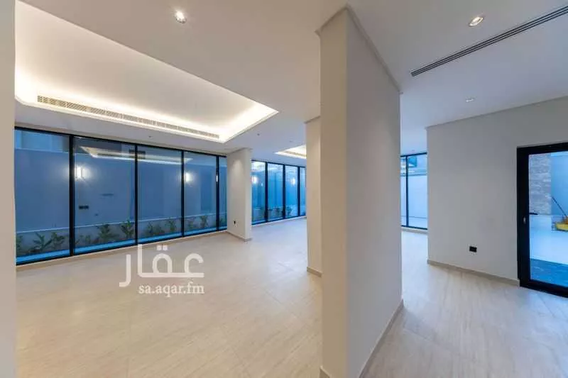 6 bedroom villa in Al Yasmin 8