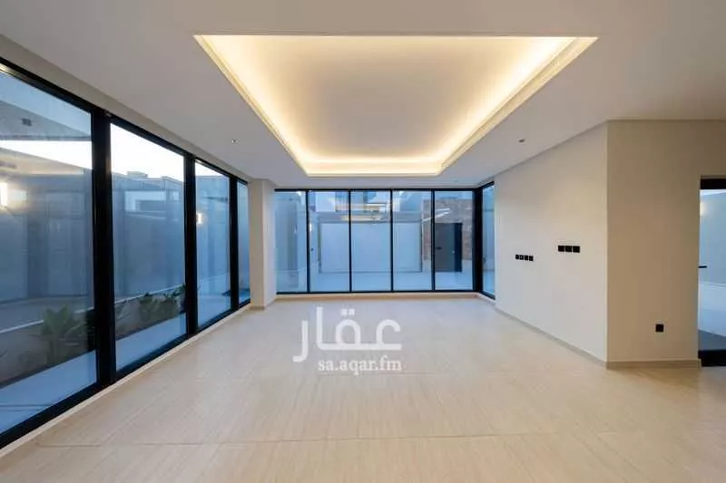 6 bedroom villa in Al Yasmin 9
