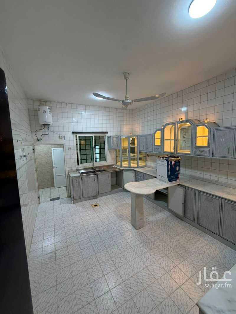4 bedroom villa in Al Rawabi, Riyadh 11