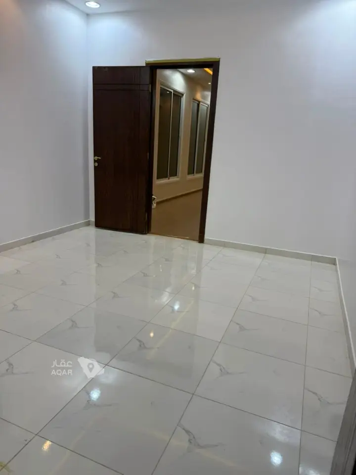 3 bedroom villa in Al Mahdiyyah, Riyadh 2
