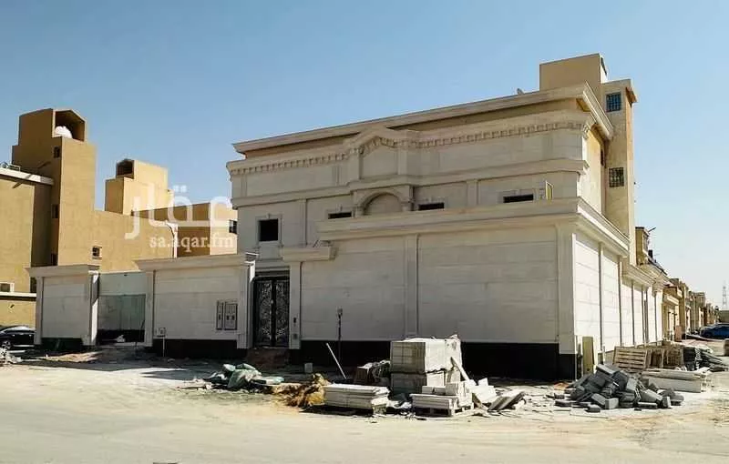 8 bedroom villa in Al Rimal 12