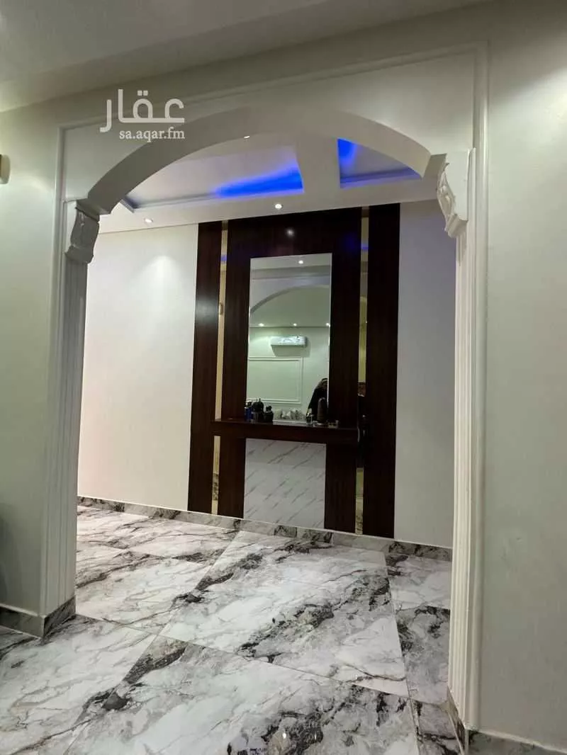 8 bedroom villa in Al Rimal 6