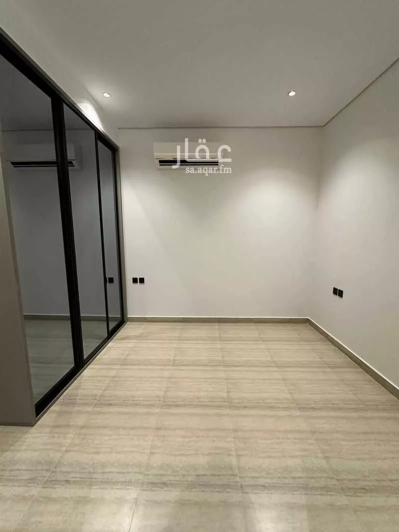 6 bedroom villa in Al Safa 11