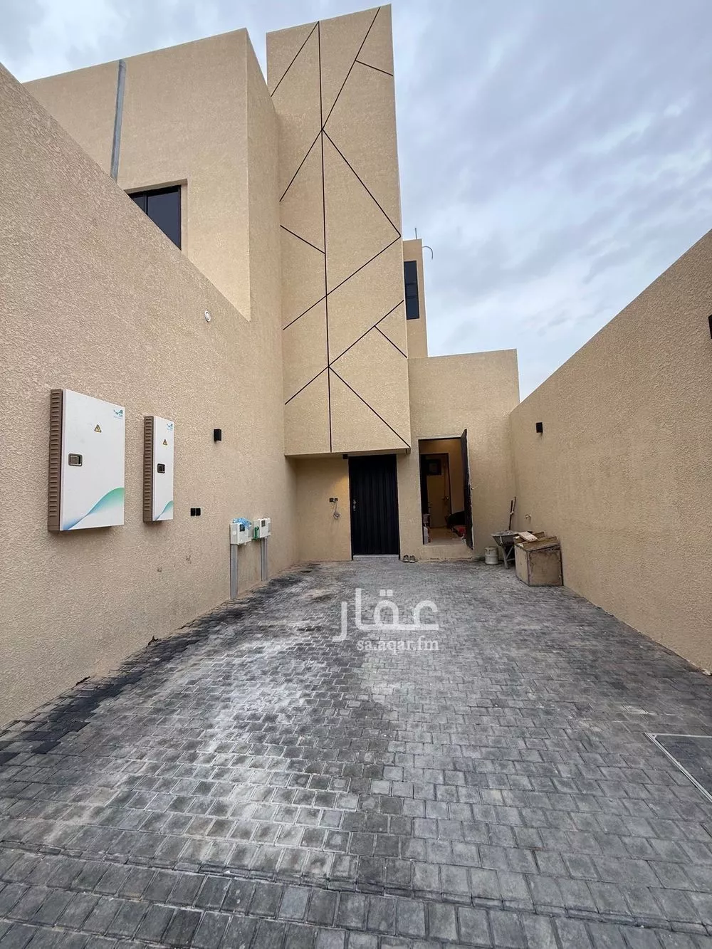 3 bedroom floor in Al Narjis 2
