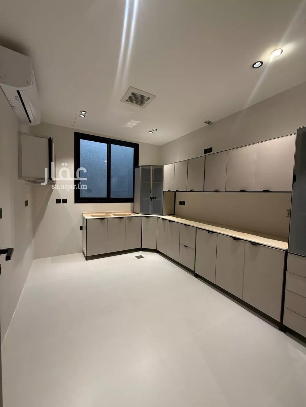 3 bedroom floor in Al Narjis 7