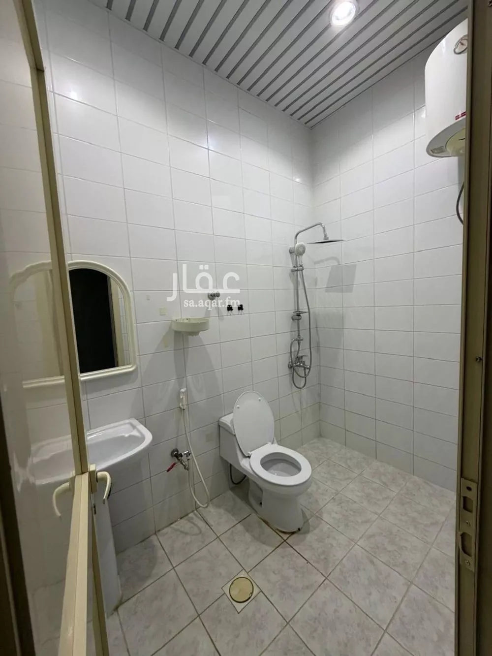 2 bedroom floor in Al Narjis 20