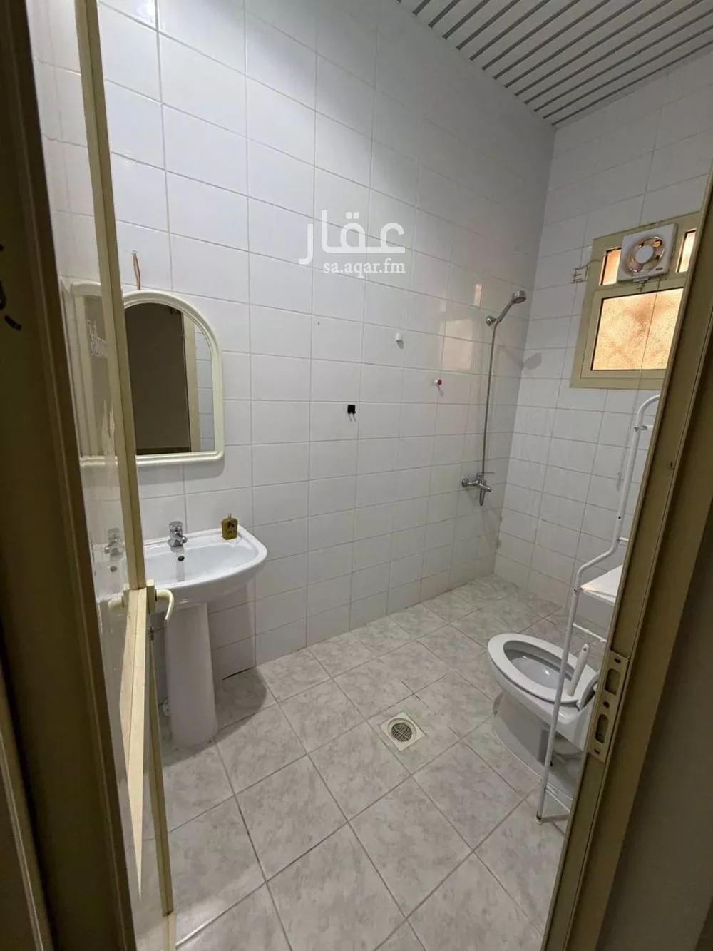 2 bedroom floor in Al Narjis 8