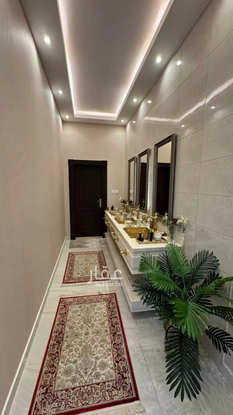 9 bedroom villa in Al Narjis 4