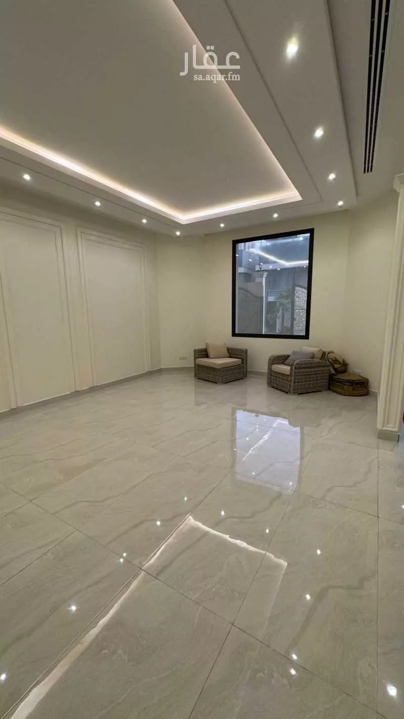 9 bedroom villa in Al Narjis 8