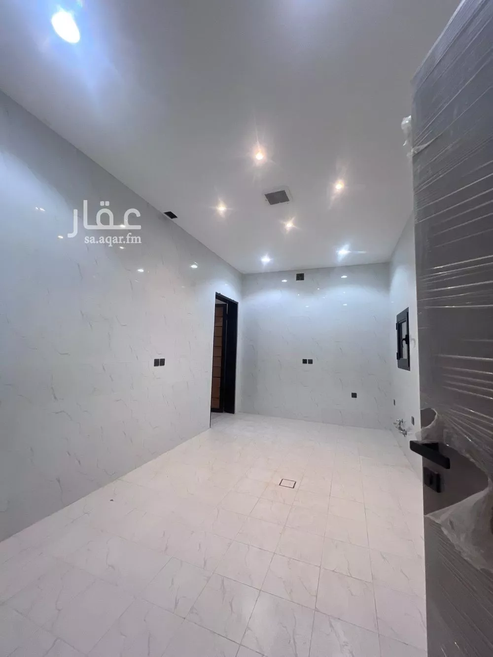 فيلا 5 غرف في الرمال 6