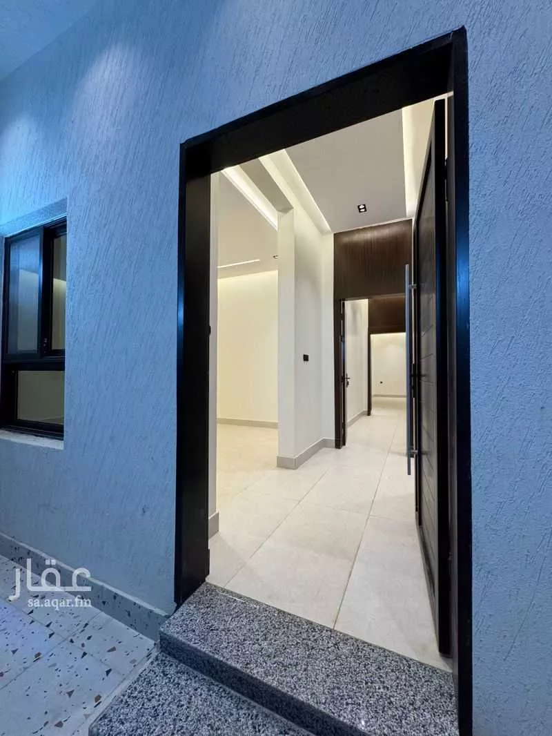 8 bedroom villa in Dirab 25