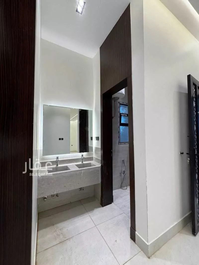 8 bedroom villa in Dirab 30