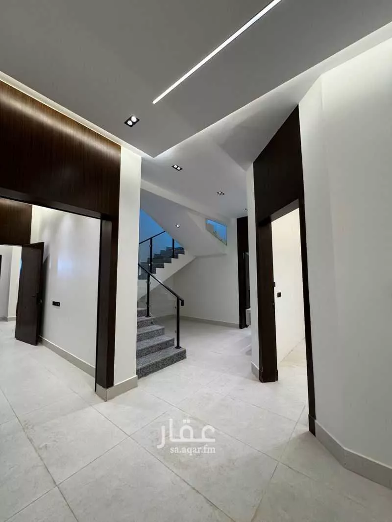 8 bedroom villa in Dirab 5