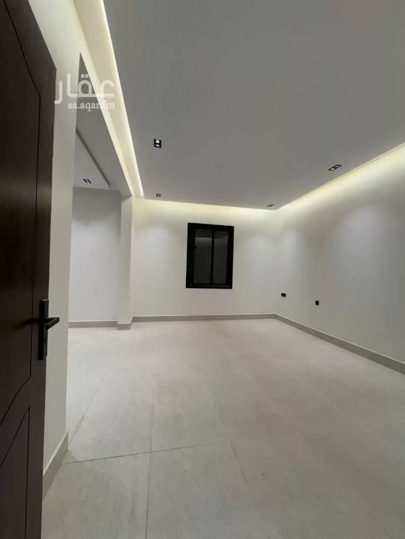8 bedroom villa in Dirab 6
