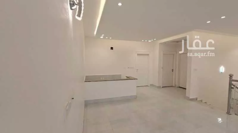 فيلا 11 غرف في ظهرة نمار 20