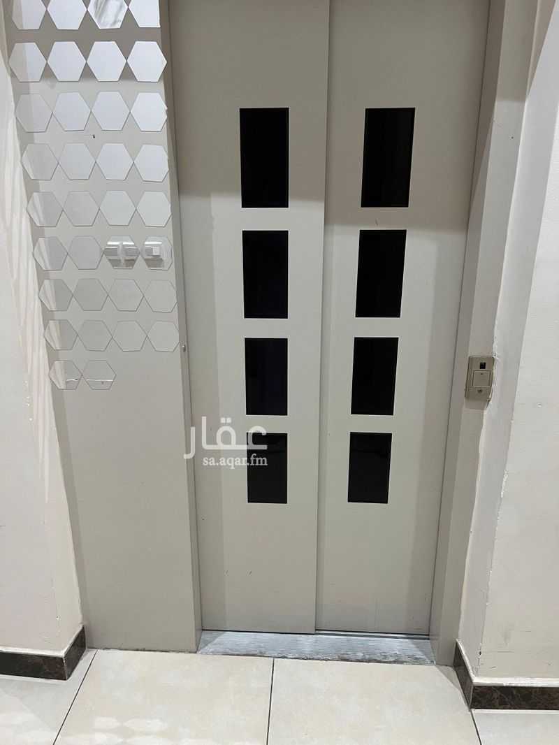 3 bedroom villa in Al Hamra, Jeddah 6