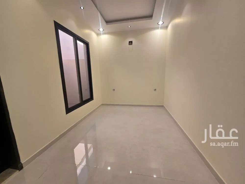 6 bedroom villa in Dhahrat Laban 8