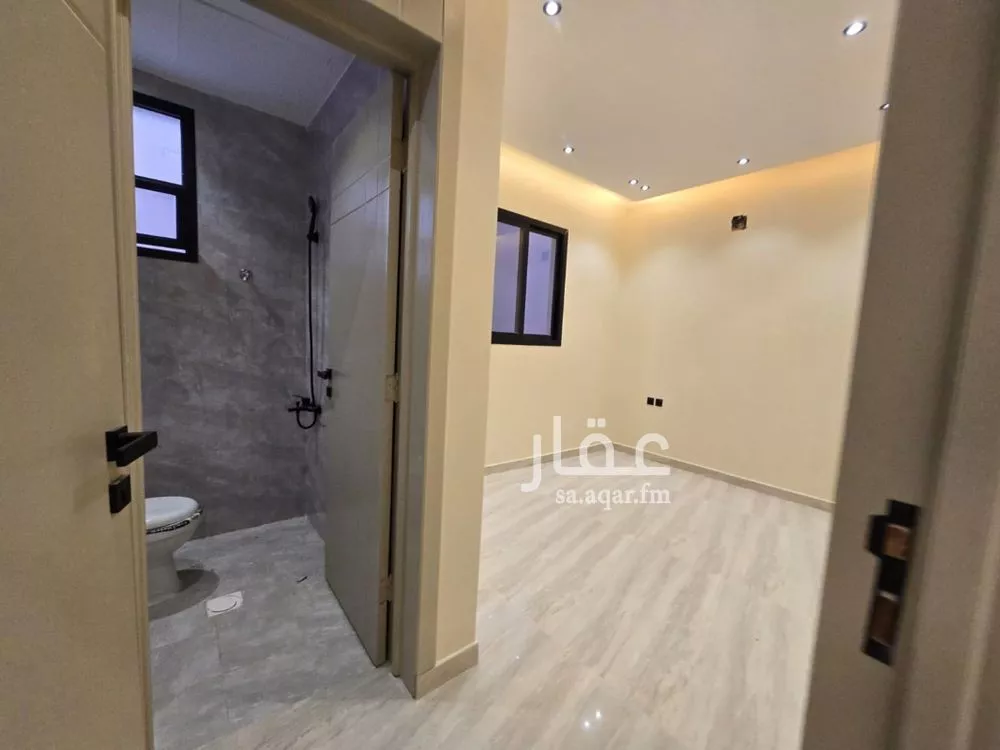 6 bedroom villa in Al Uraija Al Gharbiyah, Riyadh 16