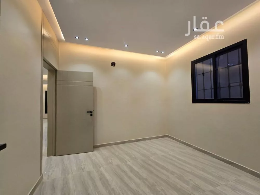 6 bedroom villa in Al Uraija Al Gharbiyah, Riyadh 4