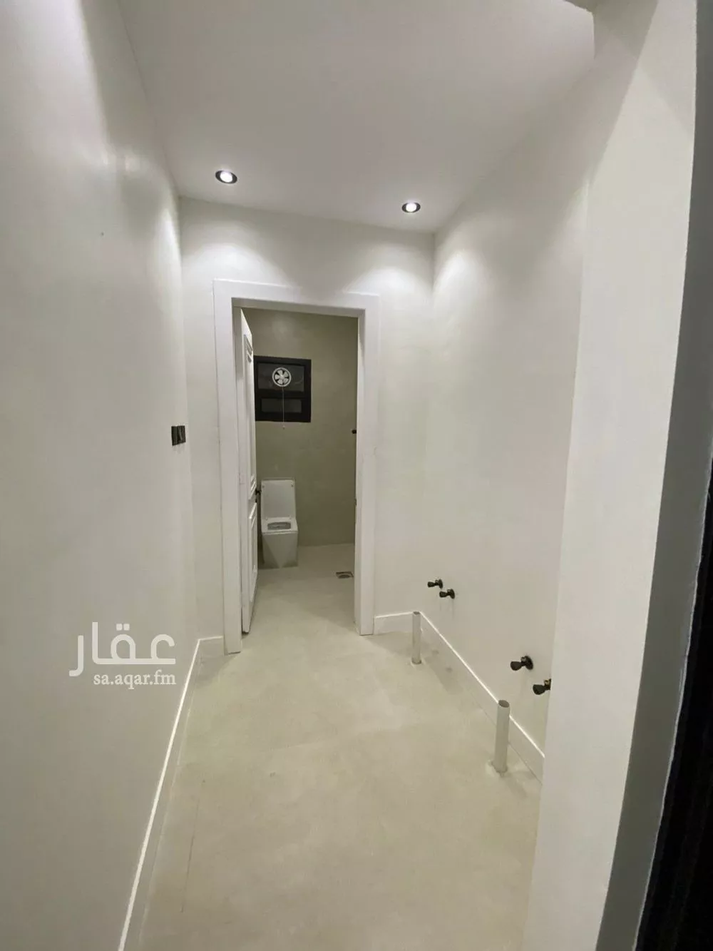 فيلا 7 غرف في طويق 16