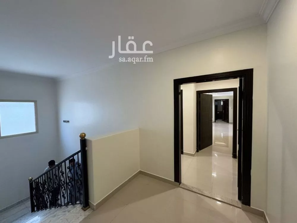 3 bedroom floor in Al Yasmin 6