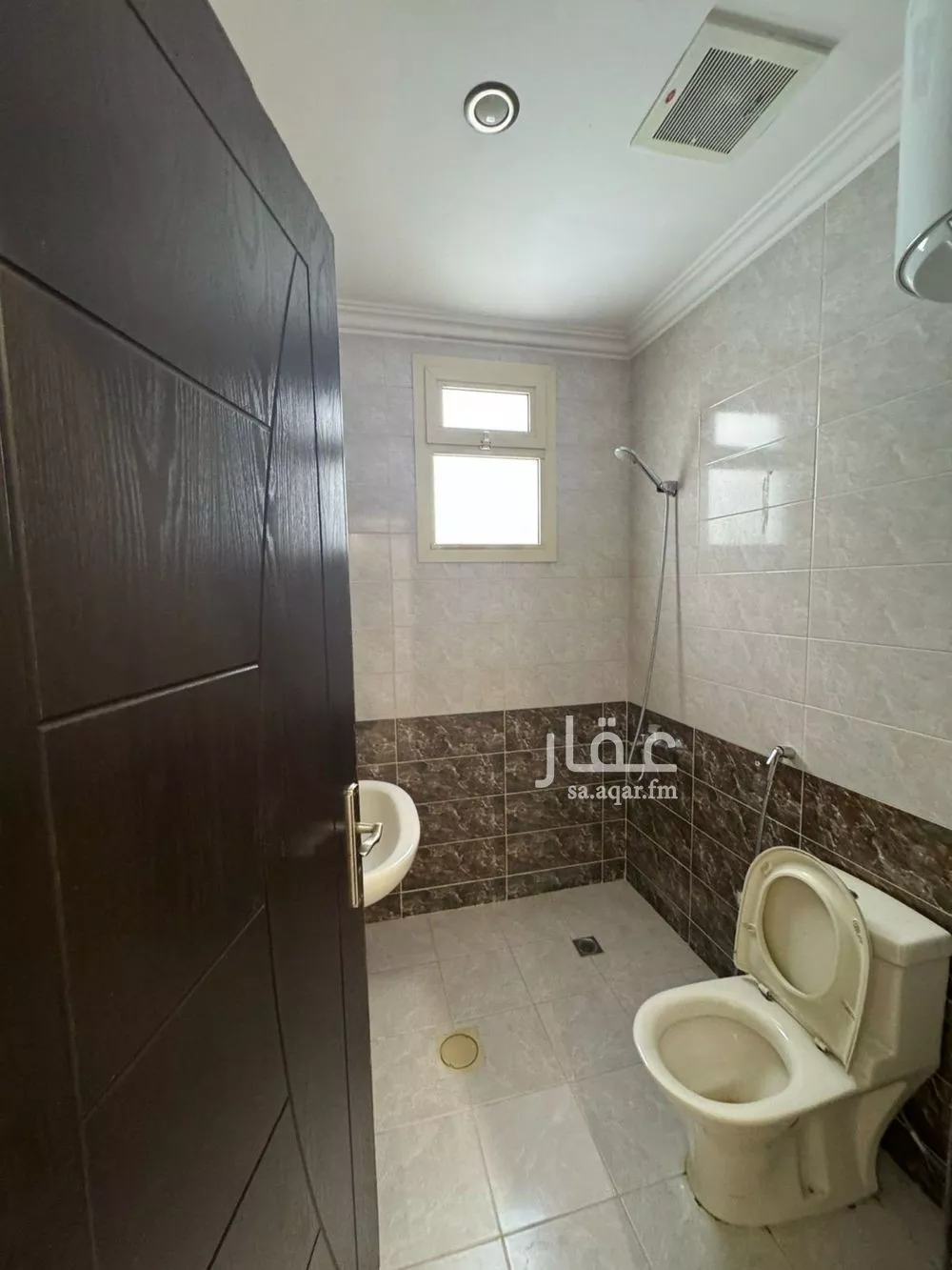 3 bedroom floor in Al Yasmin 12