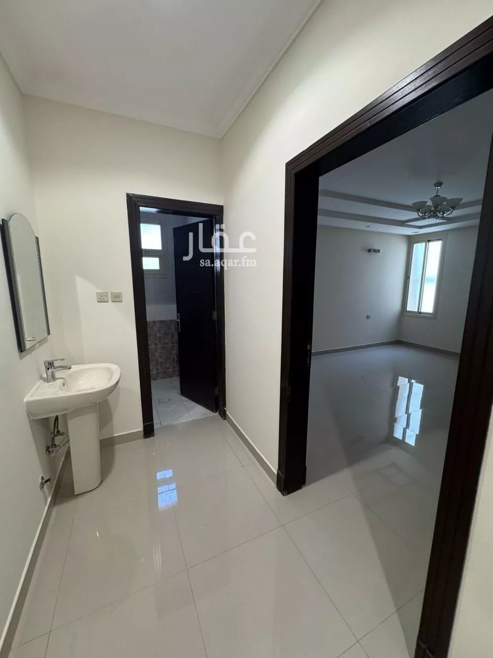 3 bedroom floor in Al Yasmin 4