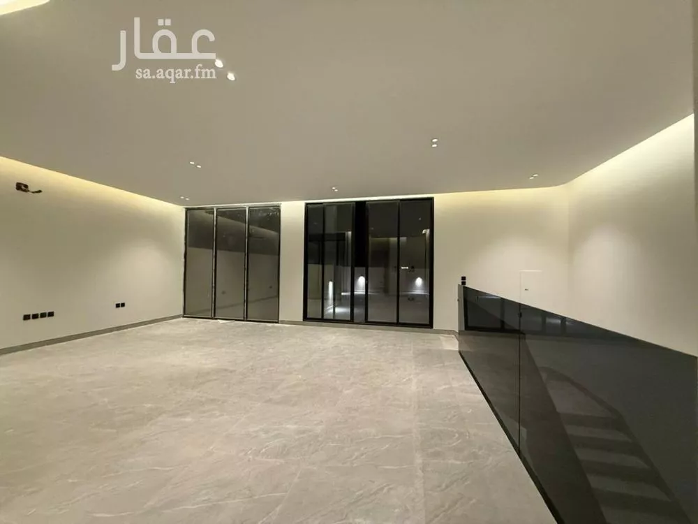 فيلا 8 غرف في النرجس 6