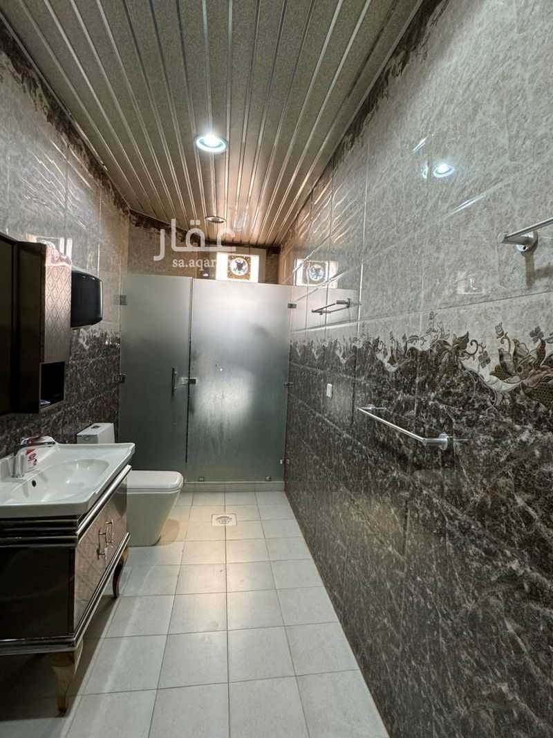 6 bedroom villa in As Suwaidi Al Gharabi, Riyadh 10