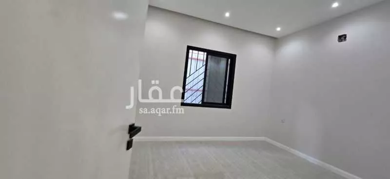 7 bedroom villa in As Suwaidi 16