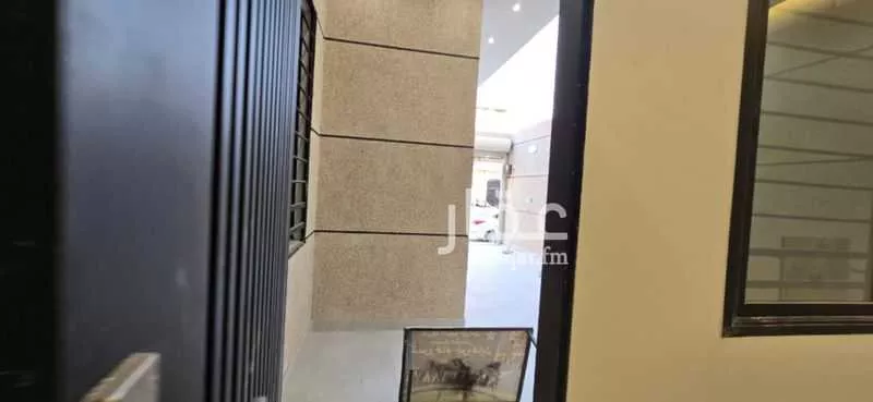 7 bedroom villa in As Suwaidi 6